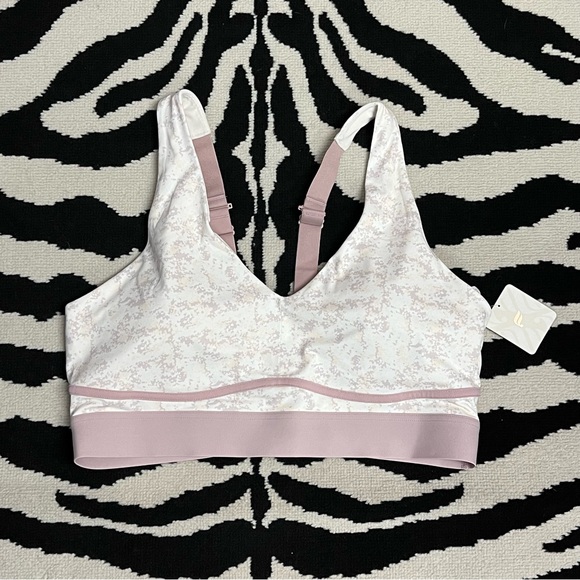 NWT Fabletics All Day Every Day Bra Size 2X - Picture 6 of 7